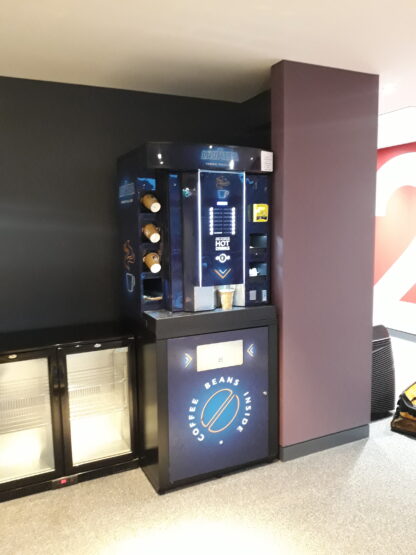 'Coffee club' serving towers - Image 9